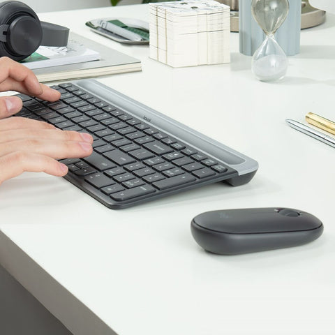 Keyboard and Mouse Logitech MK470 Grey Graphite Qwerty US Keyboard and Mouse Logitech MK470 Grey Graphite Qwerty US