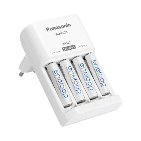 Battery charger Panasonic K-KJ51MCD40E Batteries x 4 Battery charger Panasonic K-KJ51MCD40E Batteries x 4