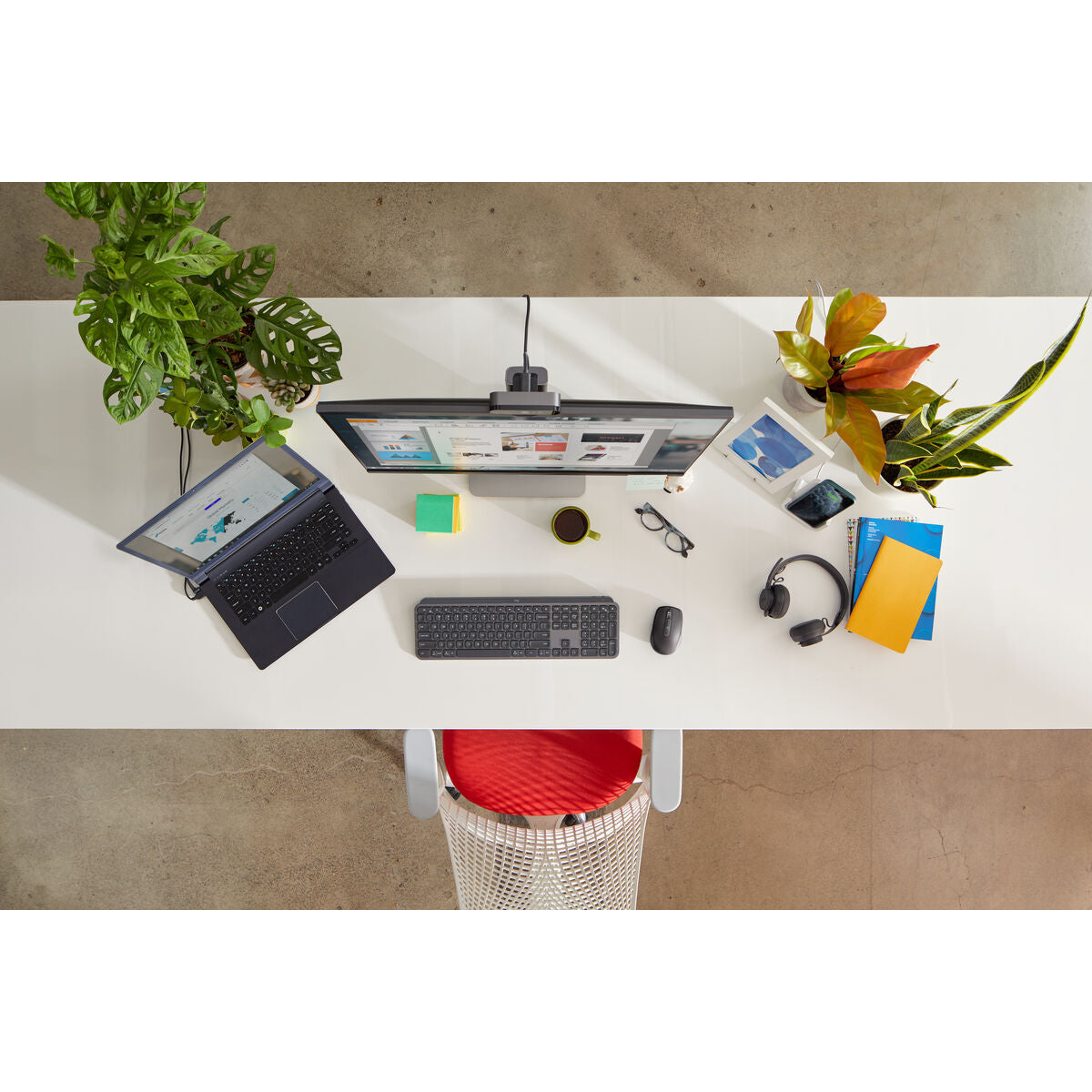 Keyboard Logitech MX KEYS Graphite Spanish Qwerty Keyboard Logitech MX KEYS Graphite Spanish Qwerty