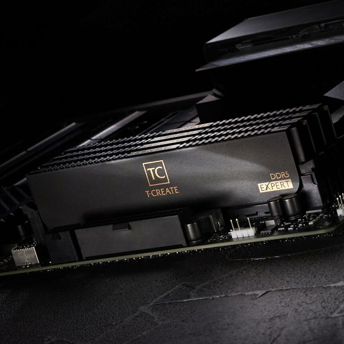 RAM Memory Team Group CTCWD564G6400HC34BDC01